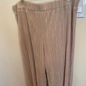 Ladies Dressy Wide Cropped pants